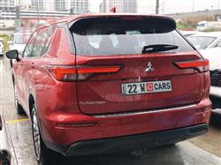 ميتسوبيشي اوتلاندر